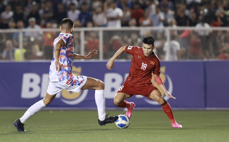 Dư âm trận Việt Nam 2-0 Philippines: Thắng lợi chưa mãn nhãn
